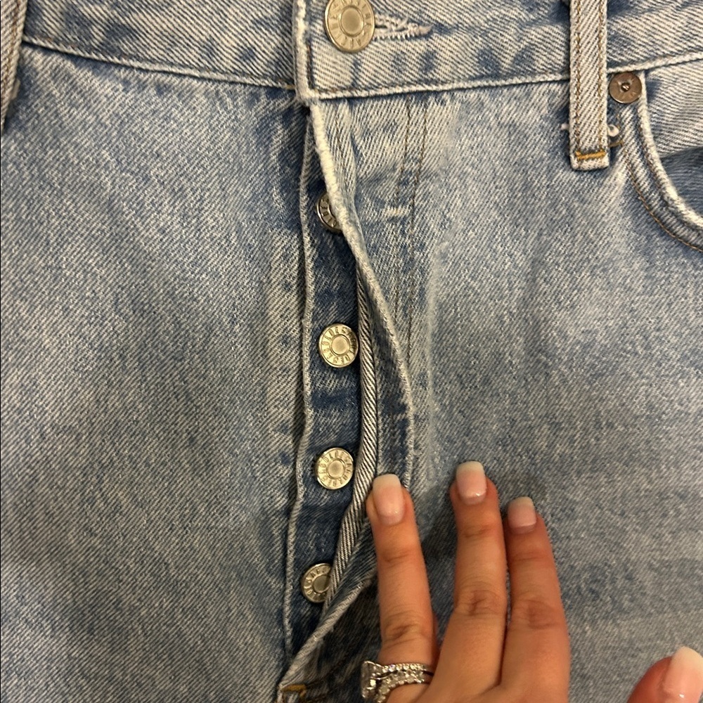 AGOLDE 90's Mid Rise Loose Fit in Captured - Picture 4 of 8